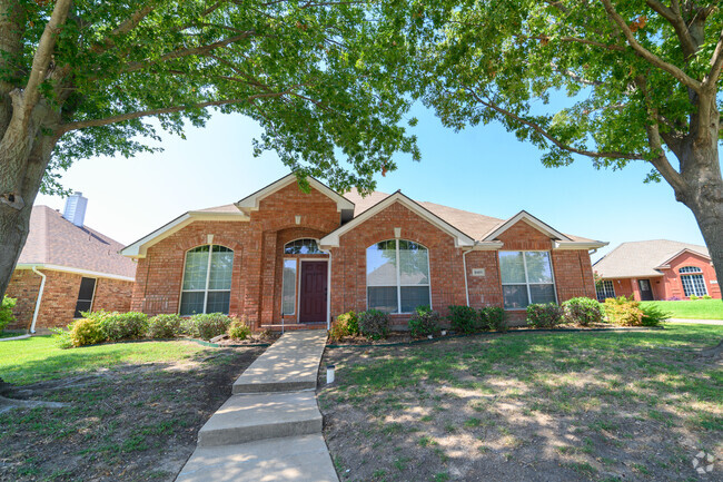 Building Photo - 10405 Evergreen Dr Rental