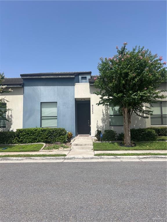 Building Photo - 18 N 15th St