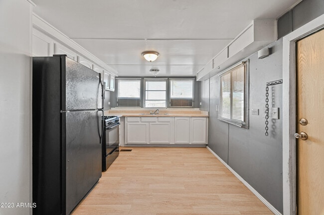 Photo - 2055 W Gregory St