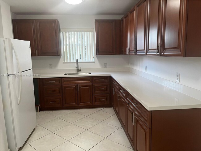 Photo - 181 NW 47th Ave Unit 8