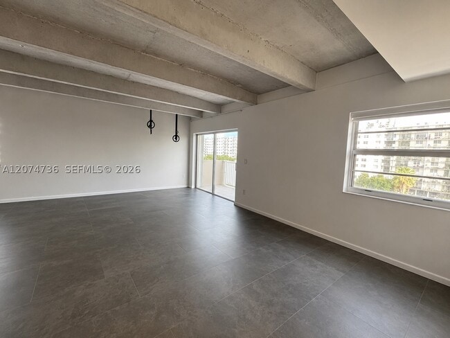 Photo - 3545 NE 167th St Unit 507