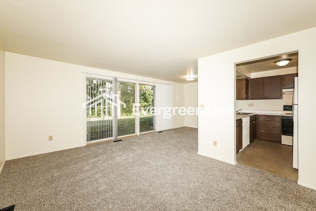 Photo - 7673 Mt Hood