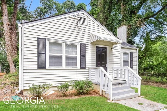 Photo - 942 Lawton St SW