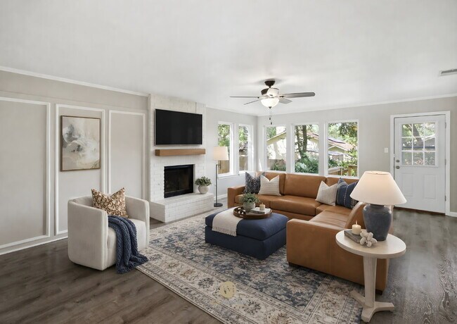 Photo - 13811 Stone Hollow