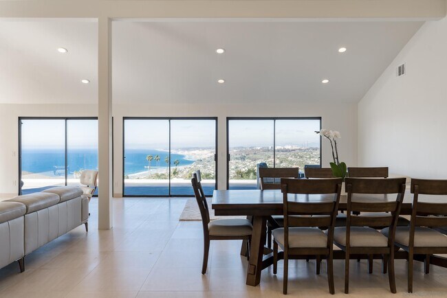 Photo - 7274 Via Capri