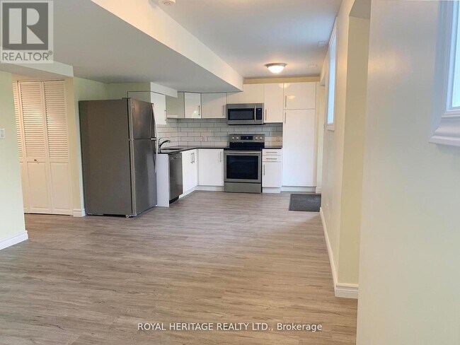 Photo - 1628 Spencely Dr
