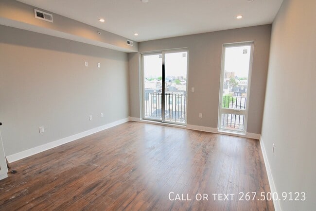 330 Cambridge St Unit 4C