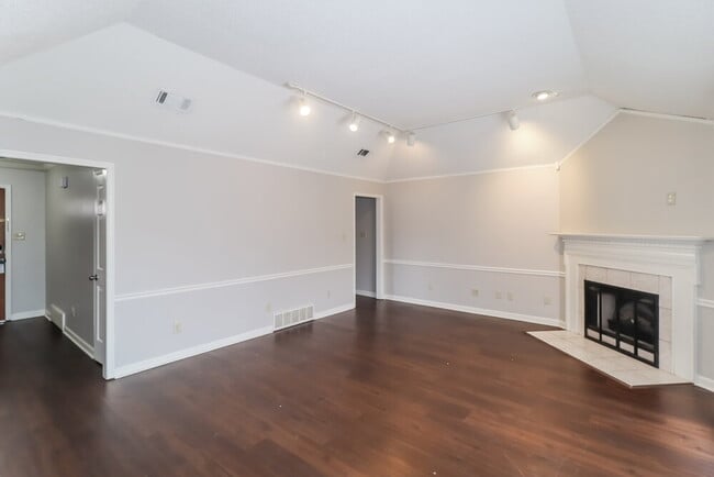 Photo - 8674 Leaf Manor Cove