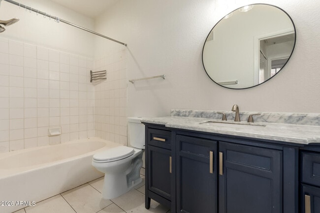 Photo - 2929 W Yorkshire Dr Unidad 1093