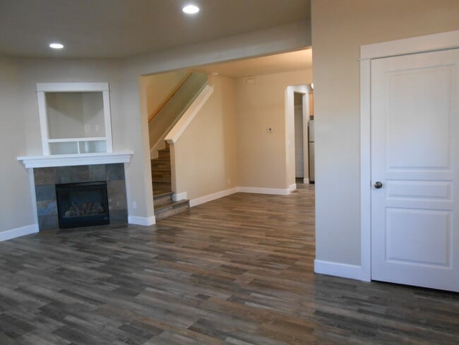 Photo - 61746 Darla Pl