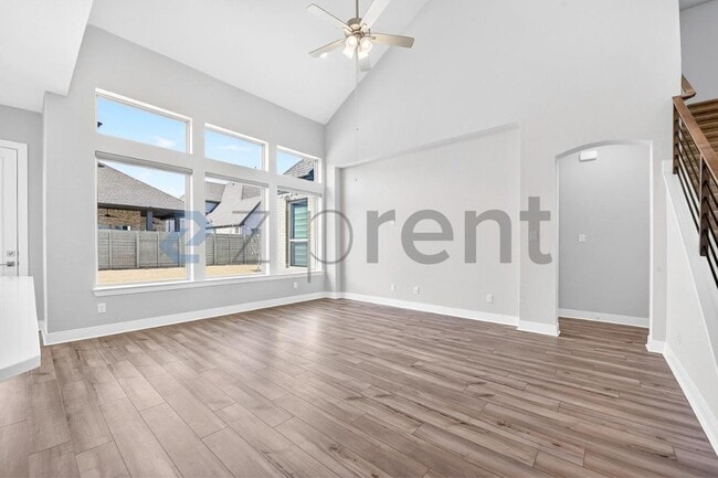 Photo - 1713 Friendship Ln