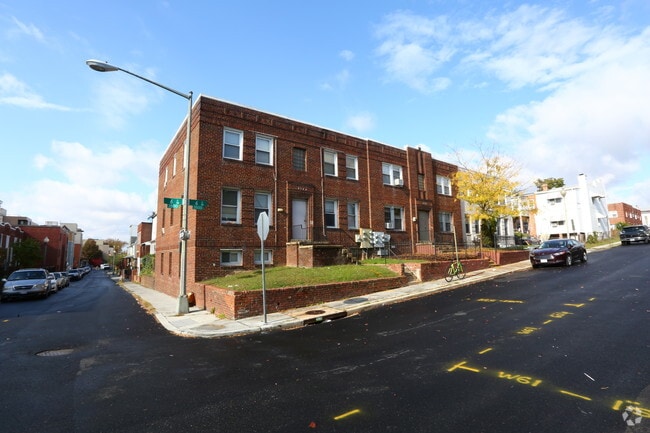Parkworth Flats