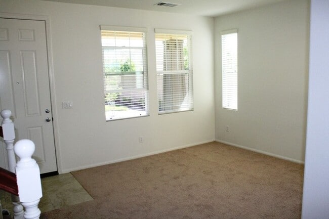 Photo - Wolf Creek/South Temecula - 4 Bedroom, 2.5 Bath Home