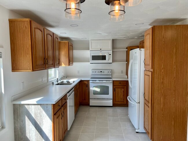 Photo - W4493 Spruce Dr