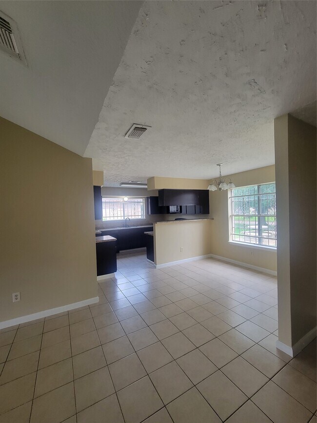 Photo - 19330 Cypress Bay Dr