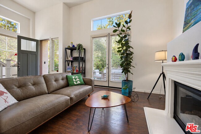 780 Tennis Club Ln