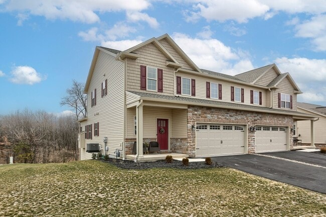 Photo - 4 Bedroom Home