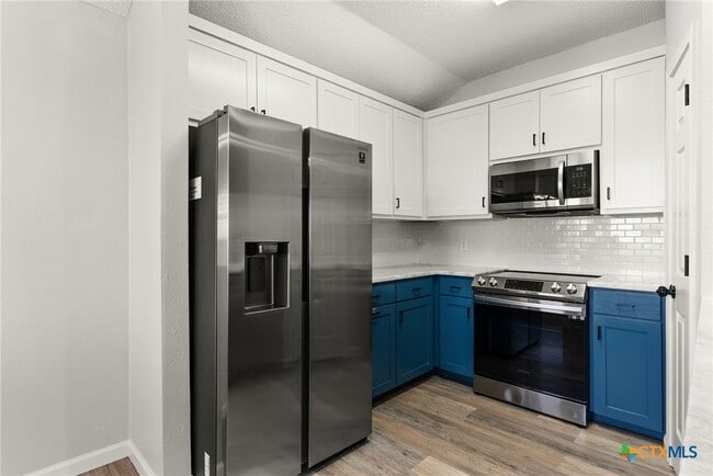 Photo - 5206 Morning Glen Ln