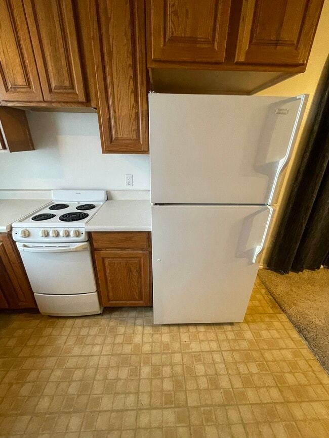 Fridge, Freezer, Range, Oven