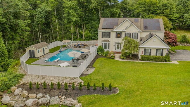 Photo - 11 Windrose Dr