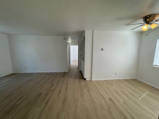 Photo - 953 W 1st St Unit 953 W 1st St.  2