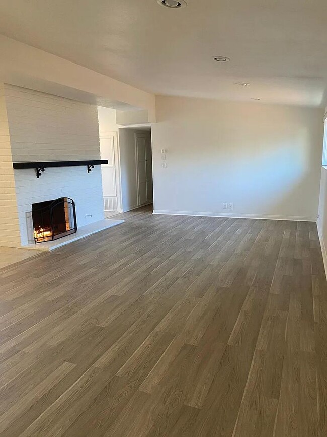 Photo - Central costa Mesa 5 bdrm home