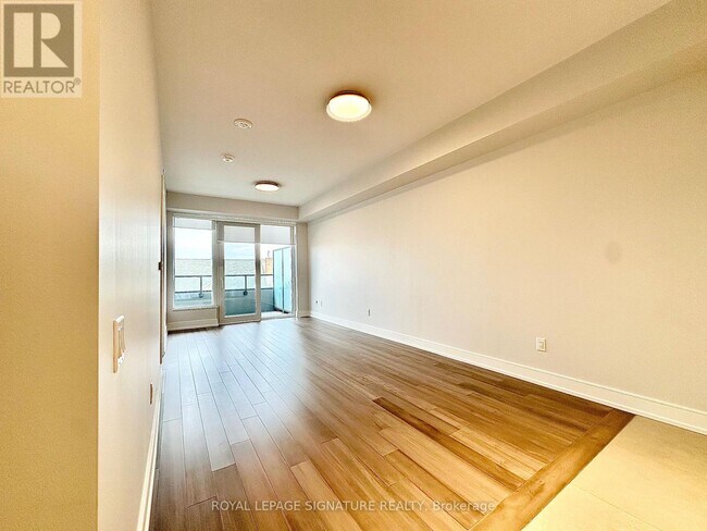 Photo - 2525 Bathurst St Unit 310