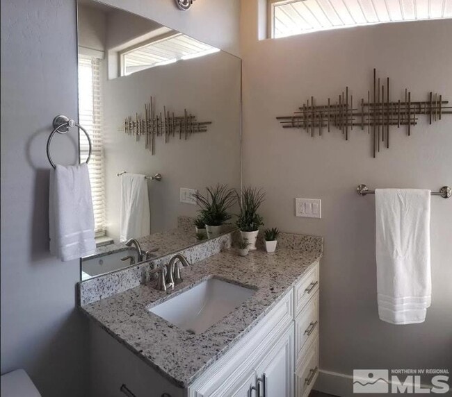 Photo - 740 Bluffs Ct