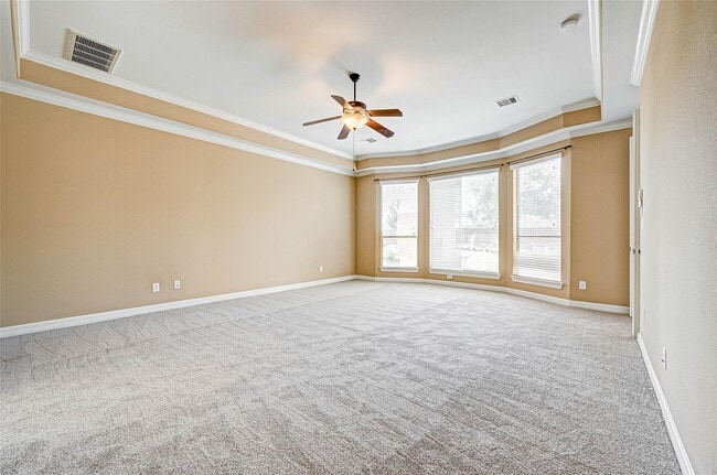 Photo - 2914 Cotswold Lane