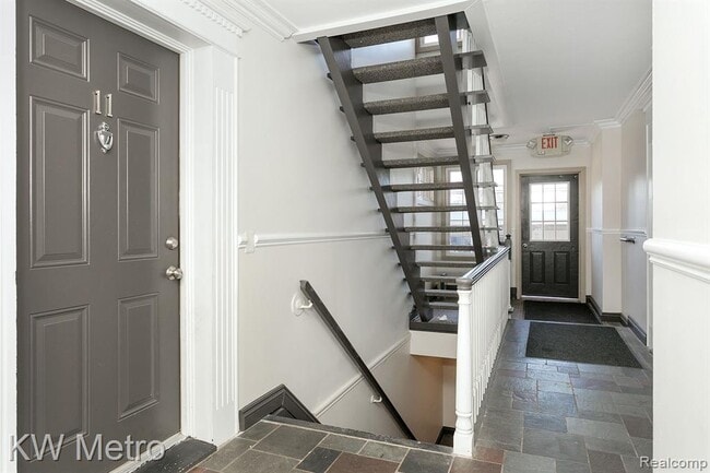 Photo - 2377 Walton Blvd. Unit 11
