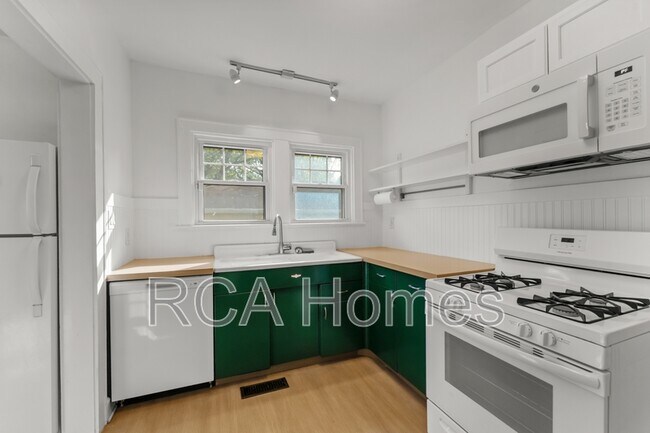 Photo - 1017 Fairfield Ave