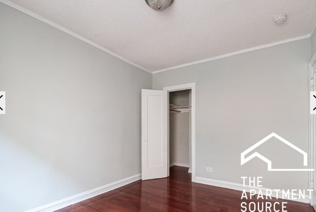 Photo - 542 W Surf St Unit N3