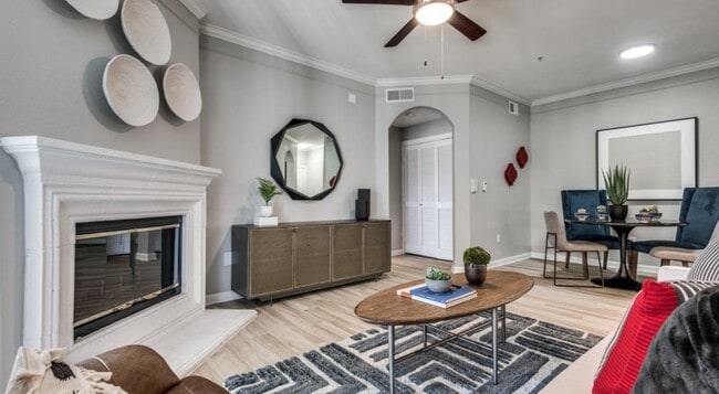 Spacious living areas to recline and recharge