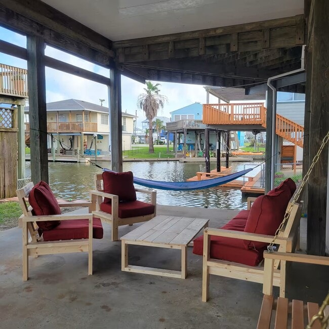 Photo - 22101 Lampasas Dr