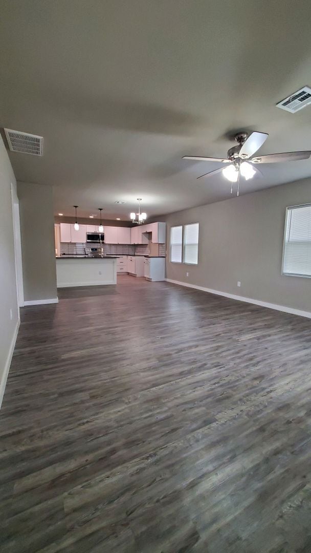 Photo - (2) Bed/(1) Bath Available NOW! Updated!