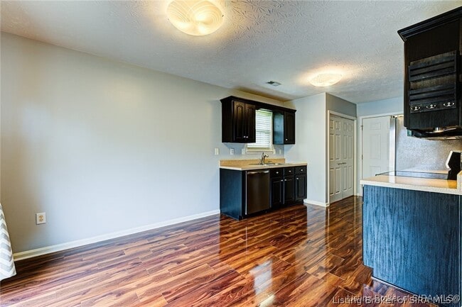 Photo - 5503 Harmony Wds Dr