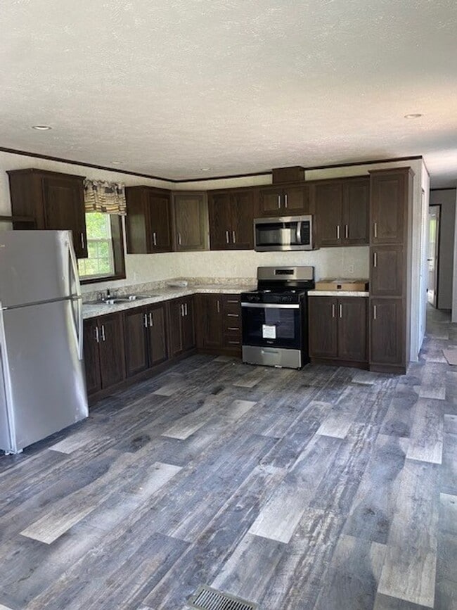 Photo - Coming Soon - New 2 Bedroom Mobile Home