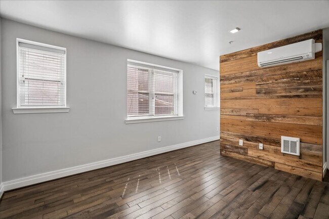 Photo - RAZDCPROPERTIES TRUST Unit 2