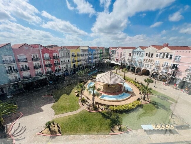 Building Photo - 101 Palm Harbor Pkwy Unit A404