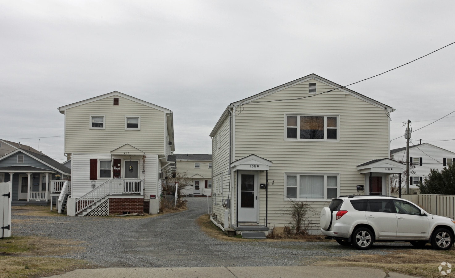 Photo - Shoreline Apartments