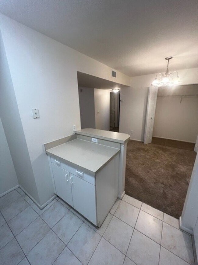 Photo - 1860 Long Iron Dr