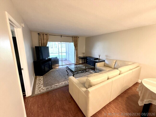 2828 Casita Way Unidad 105-C