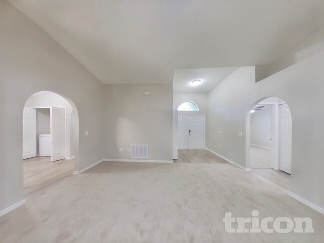 Photo - 7439 Lawn Tennis Ln