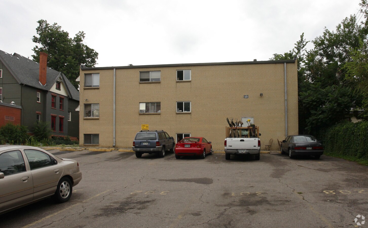 Photo - Sierra Apartments