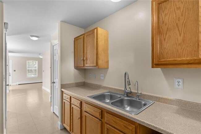 Photo - 176 Pavilion Ave