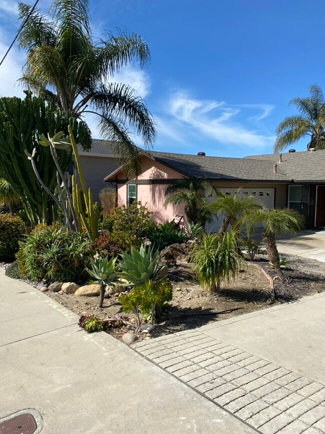 Photo - 10044 Carlton Hills Blvd