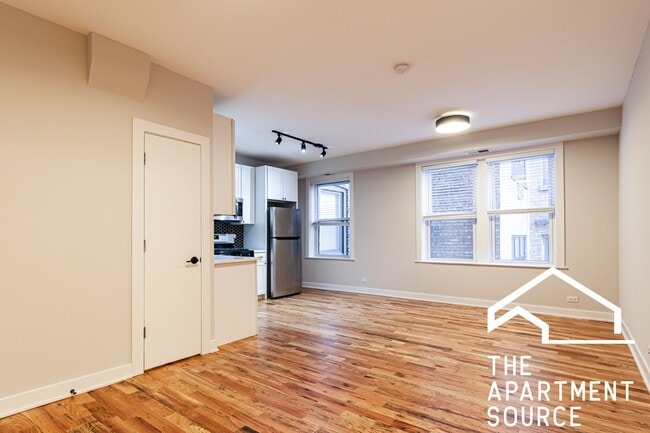 Photo - 656 W Wrightwood Ave Unit 400