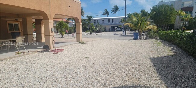 51 W Plaza Del Lago