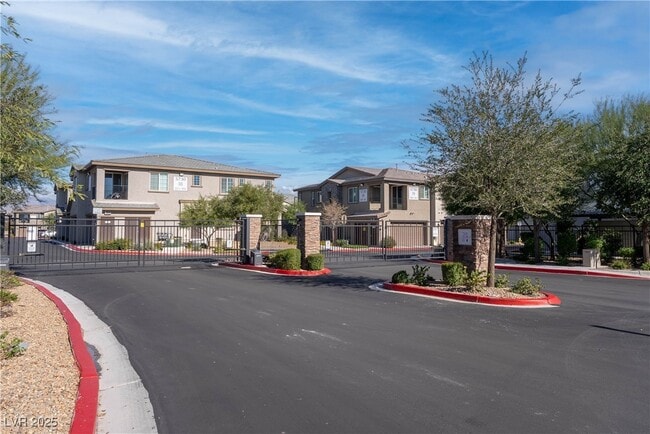 Photo - 5730 Sky Pointe Dr