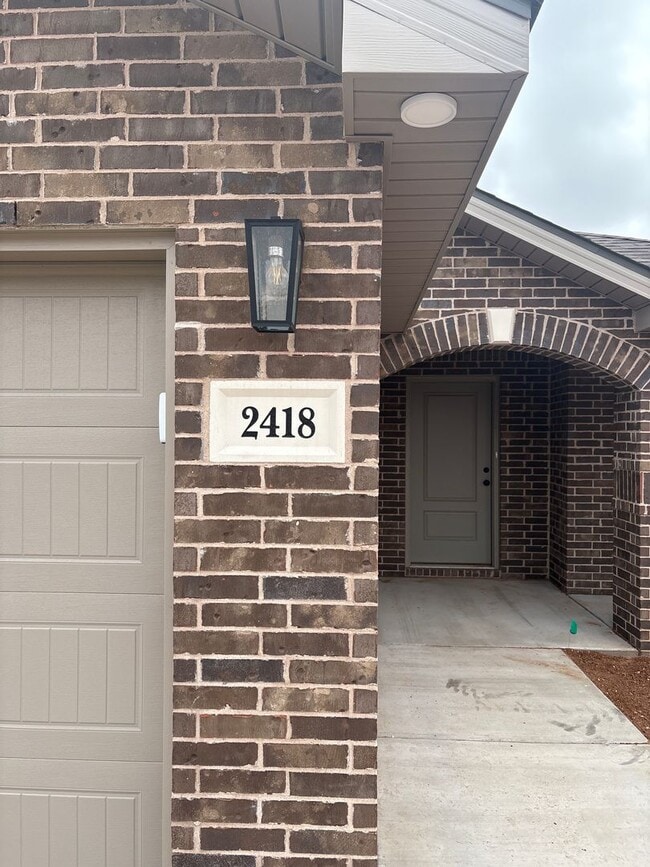 Building Photo - This Wont Last Long!!!